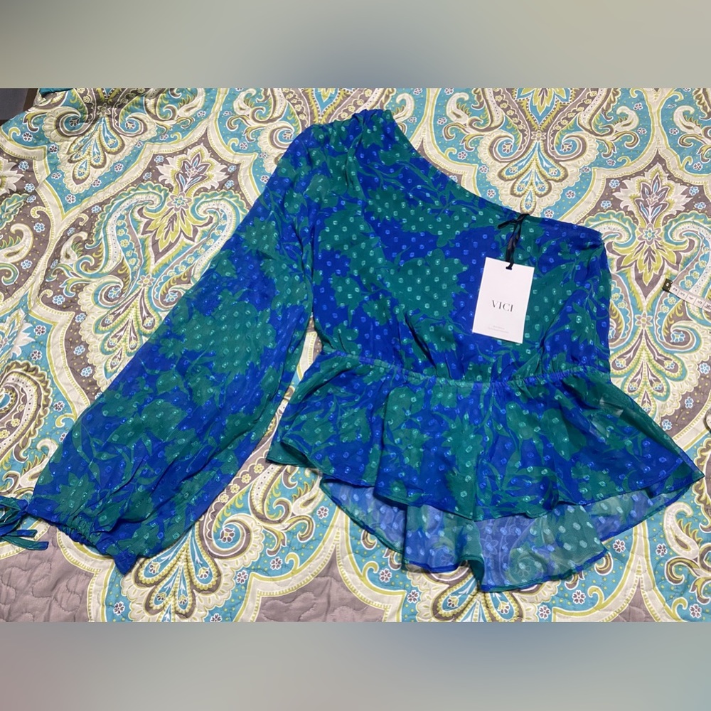 Vici One Shoulder Blouse
